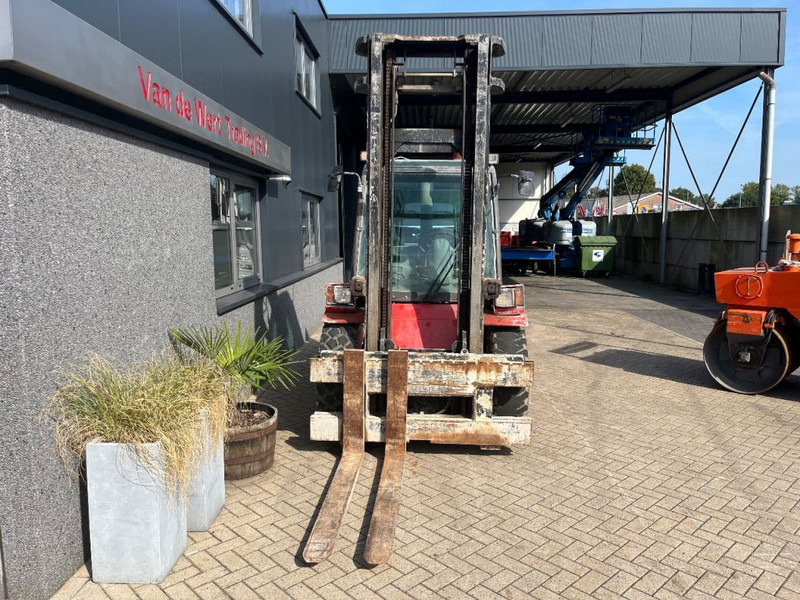 Manitou MSI50T MSI 50T duplo450 SIDESHIFT LUCHTBANDEN 2015 - رافعة شوكية ديزل: صور 5 Manitou MSI50T MSI 50T duplo450 SIDESHIFT LUCHTBANDEN 2015 - رافعة شوكية ديزل: صور 5
