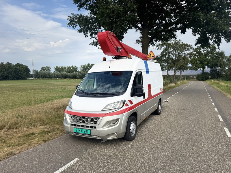 Peugeot BOXER 2.2HDI 12.5mtr werkhoogte 2016 - مصاعد الازدهار محمولة على شاحنة: صور 2 Peugeot BOXER 2.2HDI 12.5mtr werkhoogte 2016 - مصاعد الازدهار محمولة على شاحنة: صور 2