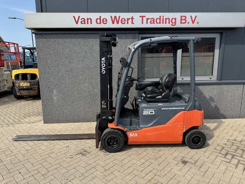 Toyota 8FBM20T Triplo 470 Freelift / Sideshift Elektrisch 2017 6535Hours - رافعة شوكية كهربائية: صور 1 Toyota 8FBM20T Triplo 470 Freelift / Sideshift Elektrisch 2017 6535Hours - رافعة شوكية كهربائية: صور 1