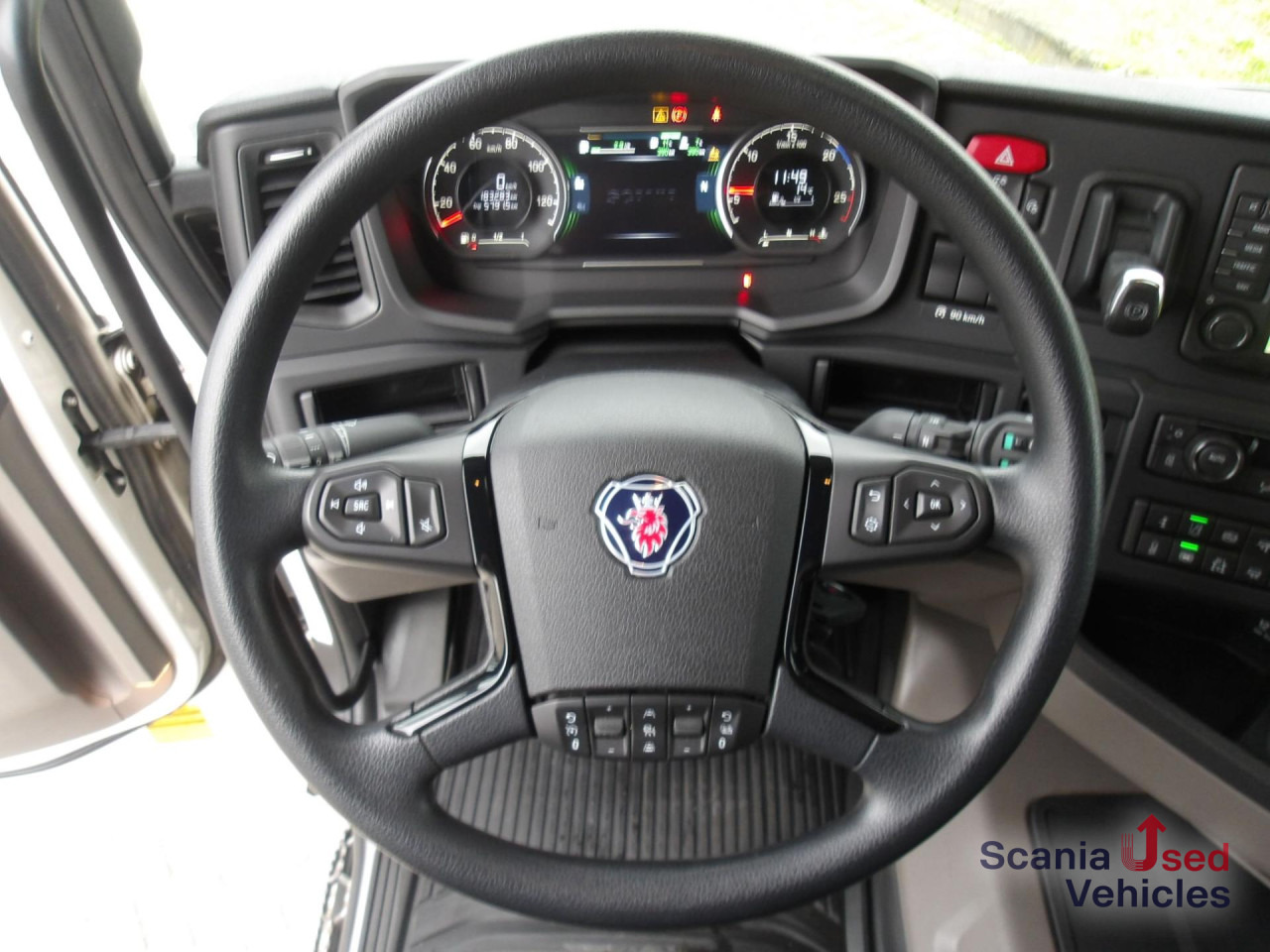 SCANIA R 460 A4x2NA / Hydraulik - شاحنة جرار: صور 2 SCANIA R 460 A4x2NA / Hydraulik - شاحنة جرار: صور 2