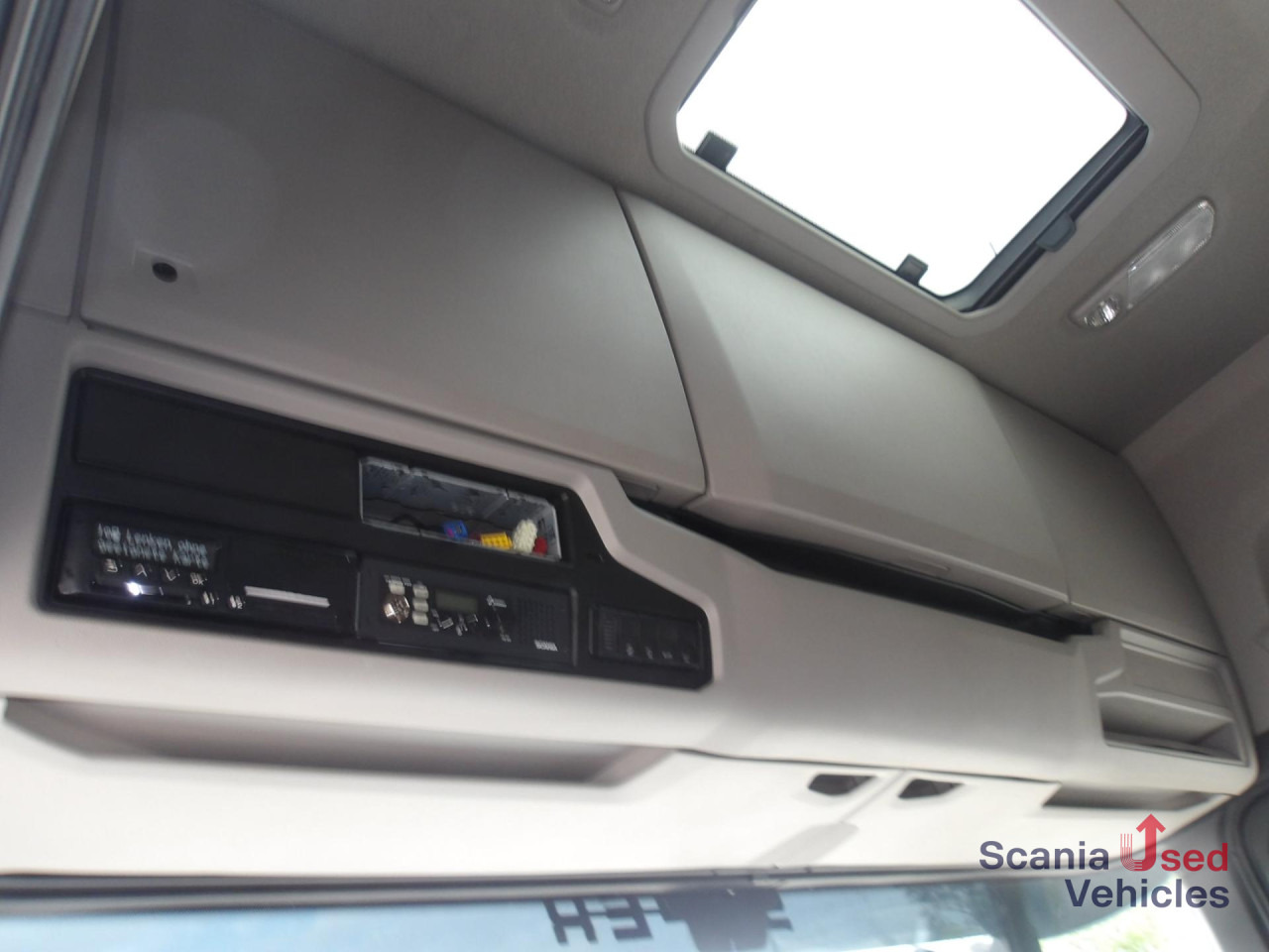 SCANIA R 500 A4x2NB Full Air, Hydraulic - شاحنة جرار: صور 4 SCANIA R 500 A4x2NB Full Air, Hydraulic - شاحنة جرار: صور 4