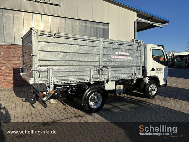FUSO 7C15 - شاحنات مسطحة: صور 3 FUSO 7C15 - شاحنات مسطحة: صور 3