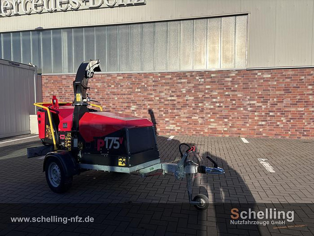 TP Lindana 175 Mobil Holzhacker - ماكينة تقطيع الأغصان: صور 1 TP Lindana 175 Mobil Holzhacker - ماكينة تقطيع الأغصان: صور 1