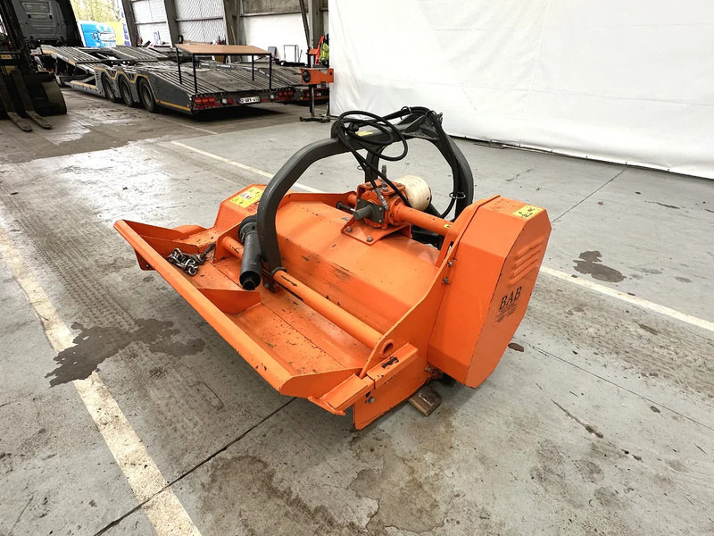 BAB KZ 160 NIEUWSTAAT - ETAT NEUF - ماكينات قطع الحشائش الغابات: صور 4 BAB KZ 160 NIEUWSTAAT - ETAT NEUF - ماكينات قطع الحشائش الغابات: صور 4