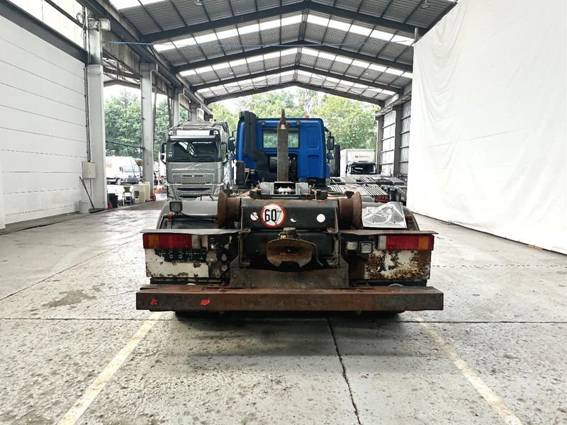 DAF CF 85 360 - 10 roues / 10 reifen - شاحنة ذات الخطاف: صور 4 DAF CF 85 360 - 10 roues / 10 reifen - شاحنة ذات الخطاف: صور 4