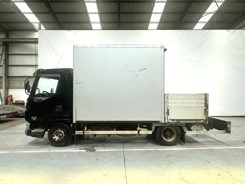 DAF LF 45.180 - شاحنة كرين: صور 2 DAF LF 45.180 - شاحنة كرين: صور 2