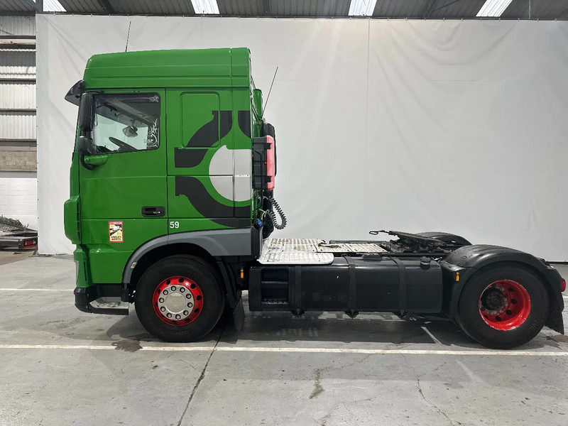 DAF XF 106.440 Spacecab - STANDAIRCO - شاحنة جرار: صور 2 DAF XF 106.440 Spacecab - STANDAIRCO - شاحنة جرار: صور 2