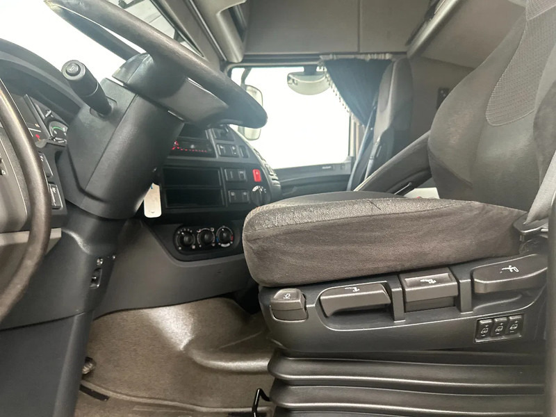 شاحنة جرار DAF XF 106.460 SPACECAB: صور 15