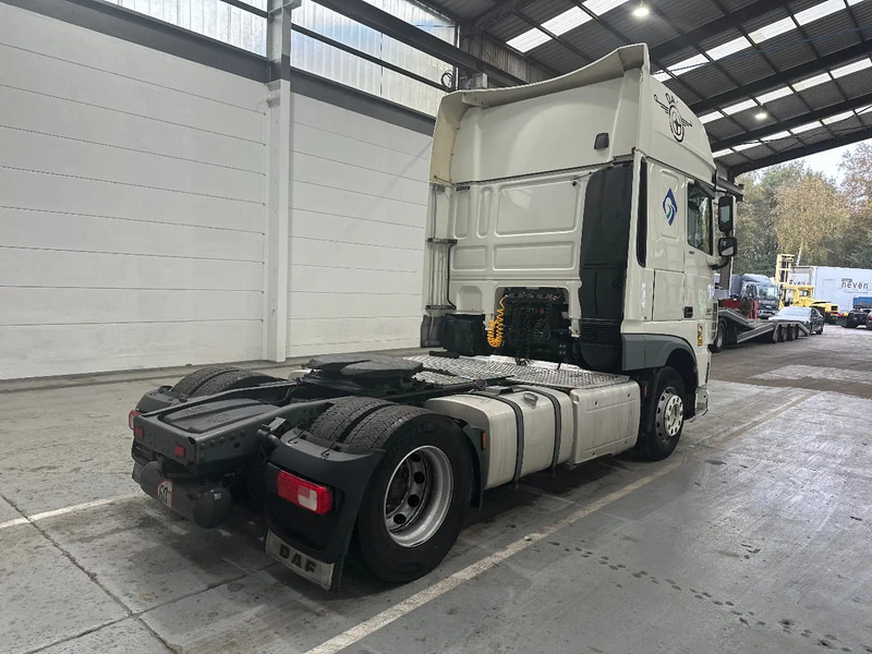 DAF XF 106.460 Superspacecab - شاحنة جرار: صور 5 DAF XF 106.460 Superspacecab - شاحنة جرار: صور 5