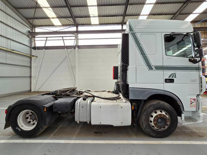 DAF XF 460 AIRCO / EURO 6 - شاحنة جرار: صور 4 DAF XF 460 AIRCO / EURO 6 - شاحنة جرار: صور 4
