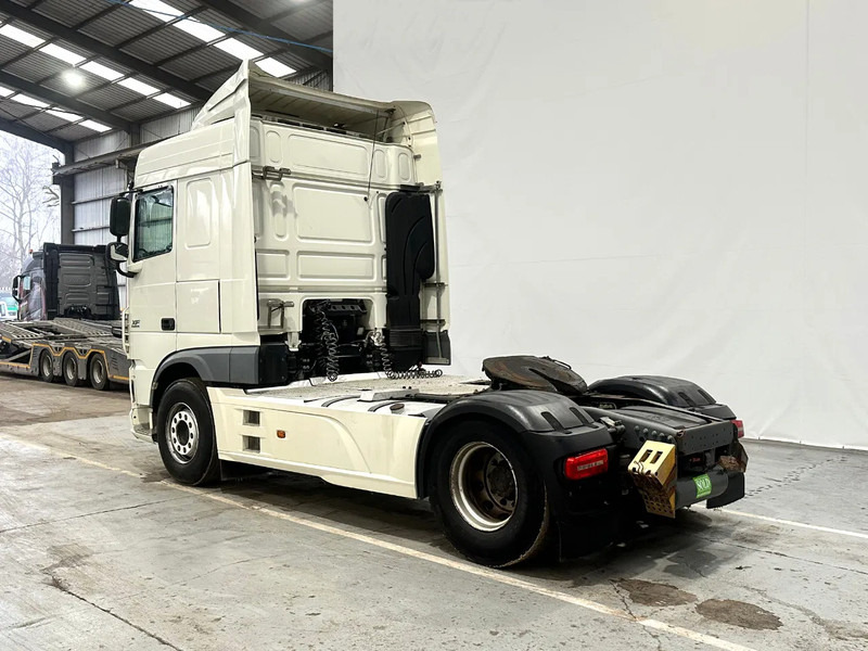 DAF XF 460 SPACECAB / STANDAIRCO / ADR - شاحنة جرار: صور 3 DAF XF 460 SPACECAB / STANDAIRCO / ADR - شاحنة جرار: صور 3