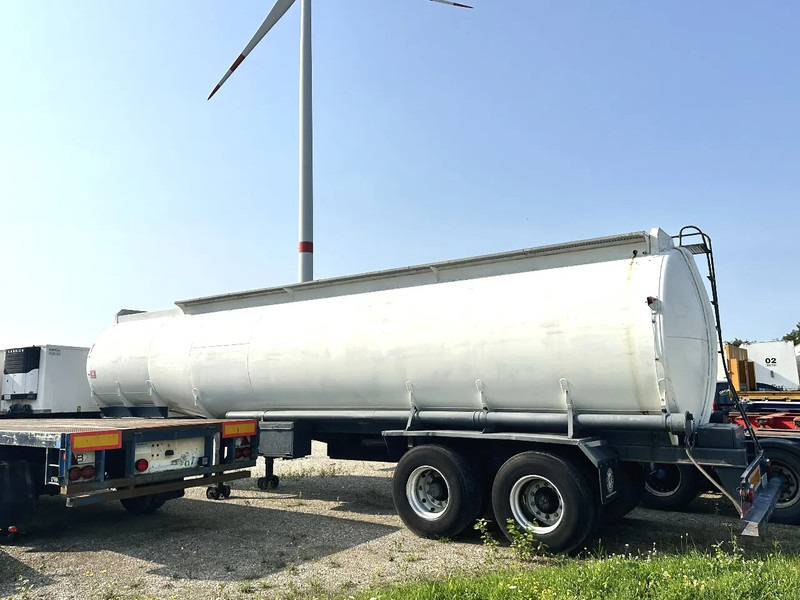 Fruehauf RDF 360 - نصف مقطورة صهريج: صور 2 Fruehauf RDF 360 - نصف مقطورة صهريج: صور 2