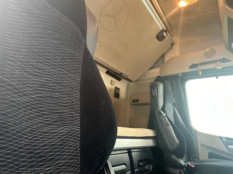 شاحنة جرار Mercedes-Benz Actros 1842 EURO 5: صور 8 شاحنة جرار Mercedes-Benz Actros 1842 EURO 5: صور 8