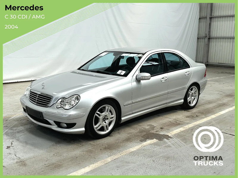 Mercedes-Benz C-Klasse C30 CDI / AMG /DIESEL TURBO 33795 km - سيدان: صور 1 Mercedes-Benz C-Klasse C30 CDI / AMG /DIESEL TURBO 33795 km - سيدان: صور 1