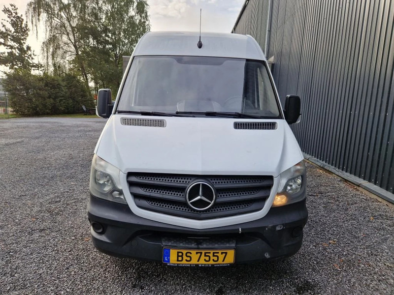 Mercedes-Benz Sprinter 314 AIRCO / MANUEL/ NOUVEAU MOTEUR 320000 km - فان: صور 2 Mercedes-Benz Sprinter 314 AIRCO / MANUEL/ NOUVEAU MOTEUR 320000 km - فان: صور 2