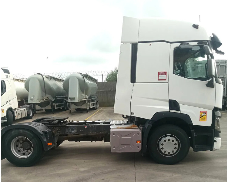 Renault T480 EURO 6 / 617414 km - شاحنة جرار: صور 4 Renault T480 EURO 6 / 617414 km - شاحنة جرار: صور 4