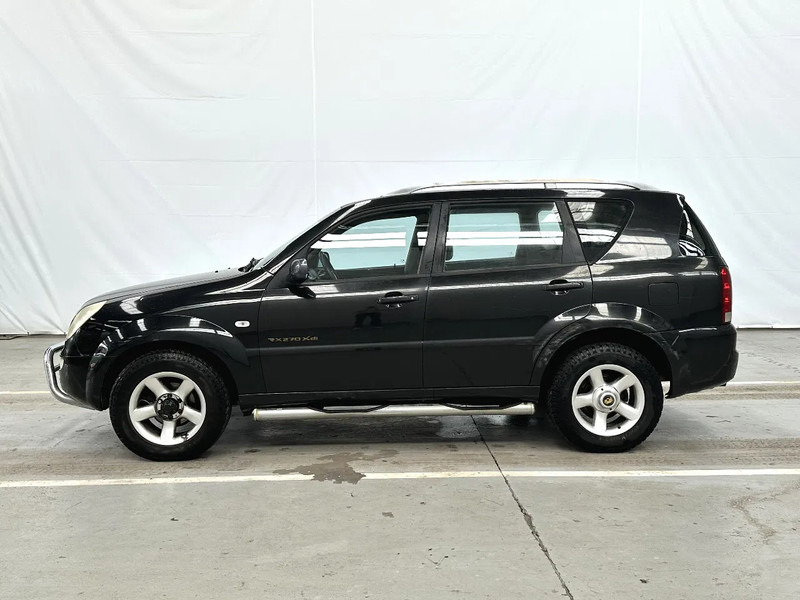 SsangYong Rexton AIRCO / LEATHER / MOTEUR MERCEDES - MERCEDES MOTOR - سيارة دفع رباعي: صور 2 SsangYong Rexton AIRCO / LEATHER / MOTEUR MERCEDES - MERCEDES MOTOR - سيارة دفع رباعي: صور 2