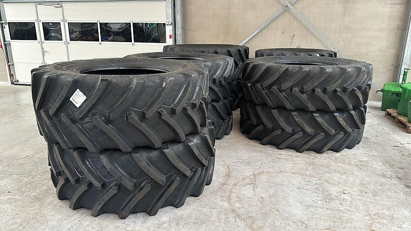 BKT Buitenband - الإطارات: صور 1 BKT Buitenband - الإطارات: صور 1