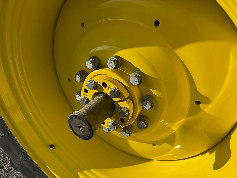 John Deere 6R155 AP 50KM COMMAND-PRO G5-PLUS 2024 415 UUR DEMO!!! - جرار: صور 5 John Deere 6R155 AP 50KM COMMAND-PRO G5-PLUS 2024 415 UUR DEMO!!! - جرار: صور 5