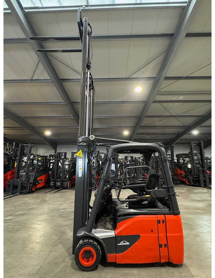 06/2021 SERVICE 12/2026 LINDE E16 1,600KG TRIPLEX ELECTRIC FORKLIFT 8,434 HOURS - رافعة شوكية: صور 4 06/2021 SERVICE 12/2026 LINDE E16 1,600KG TRIPLEX ELECTRIC FORKLIFT 8,434 HOURS - رافعة شوكية: صور 4