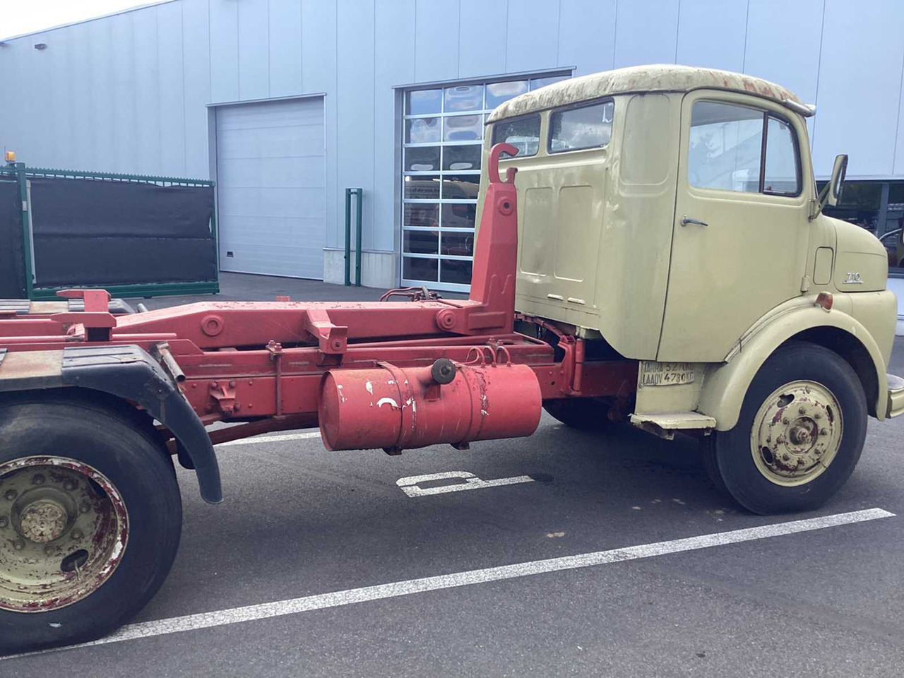 1965 MERCEDES-BENZ 710 - CLASSIC CAR TRUCK - شاحنة: صور 3 1965 MERCEDES-BENZ 710 - CLASSIC CAR TRUCK - شاحنة: صور 3