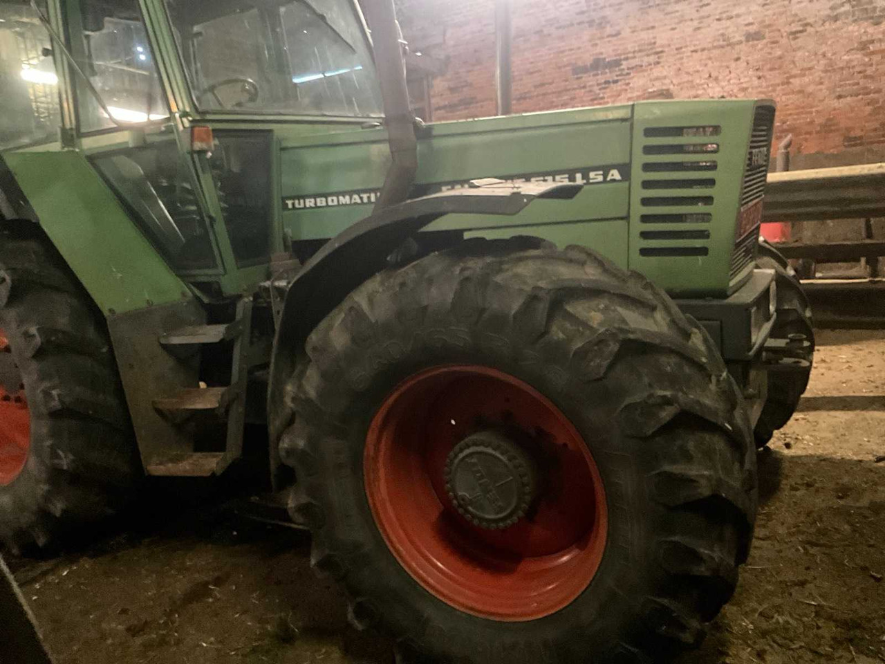1990 FENDT FWA385S-88 FARM TRACTOR - جرار: صور 5 1990 FENDT FWA385S-88 FARM TRACTOR - جرار: صور 5