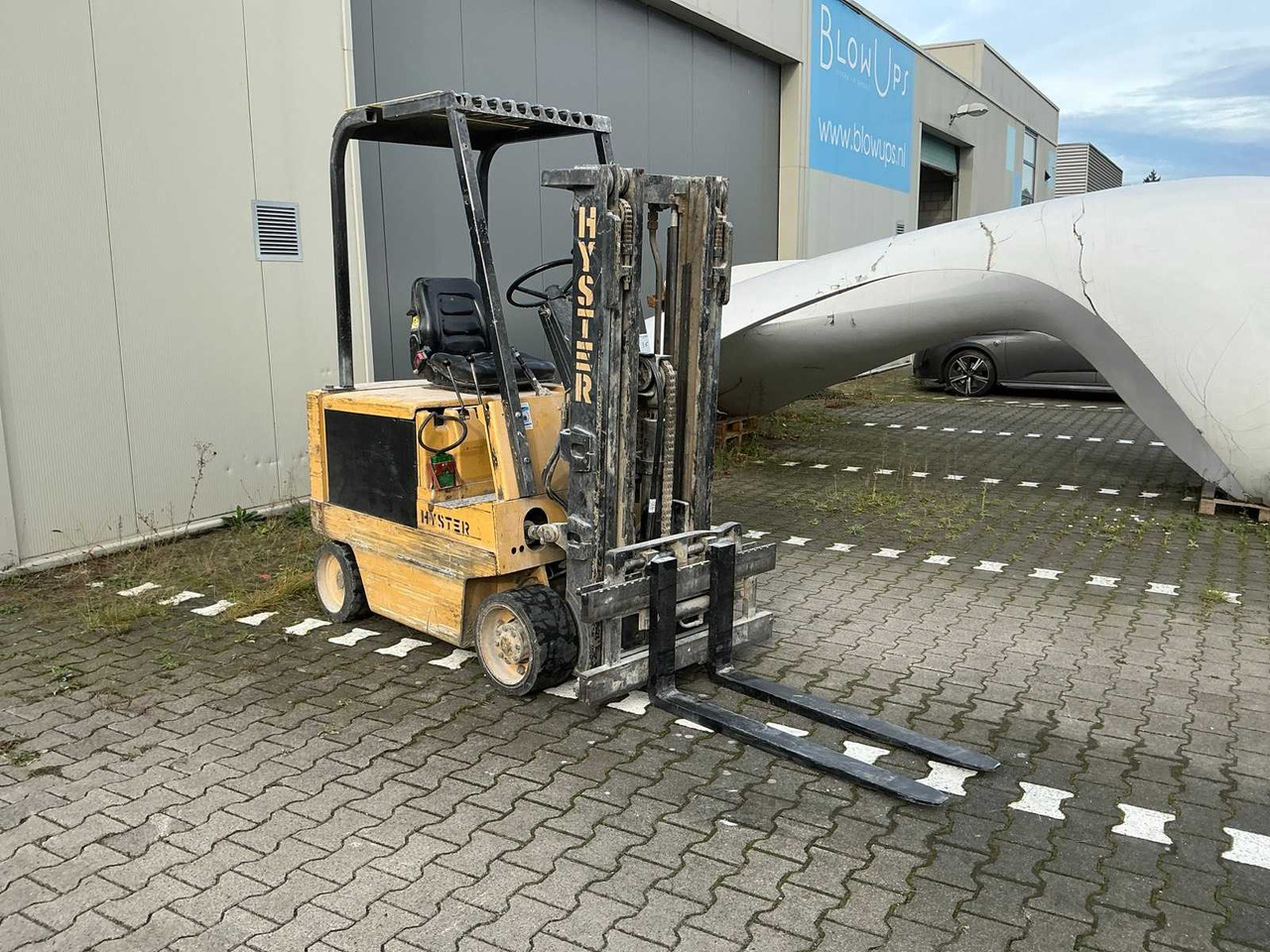 1993 HYSTER E2.00 XL FORKLIFT - رافعة شوكية: صور 4 1993 HYSTER E2.00 XL FORKLIFT - رافعة شوكية: صور 4