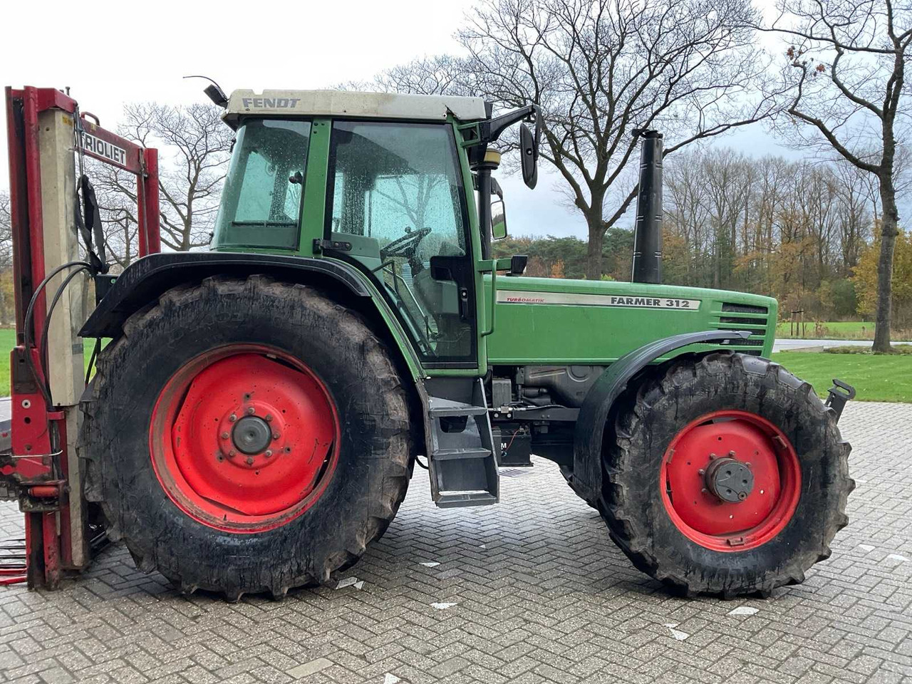 1994 FENDT FARMER 312 TURBOMATIK ALL-WHEEL DRIVE FARM TRACTOR - جرار: صور 5 1994 FENDT FARMER 312 TURBOMATIK ALL-WHEEL DRIVE FARM TRACTOR - جرار: صور 5