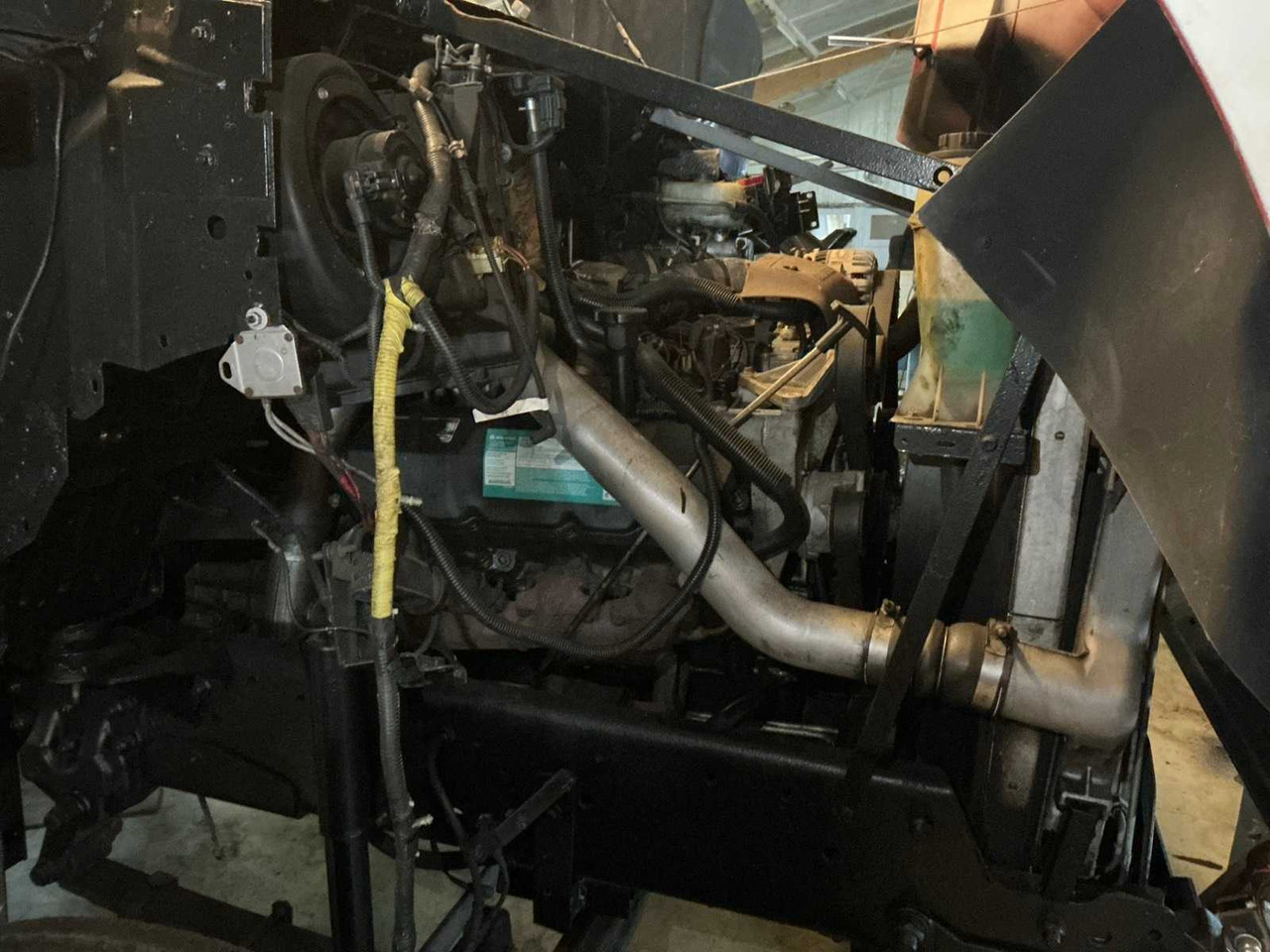 شاحنة 1999 FORD F-650 DUAL-CAB PICKUP TRUCK: صور 25 شاحنة 1999 FORD F-650 DUAL-CAB PICKUP TRUCK: صور 25