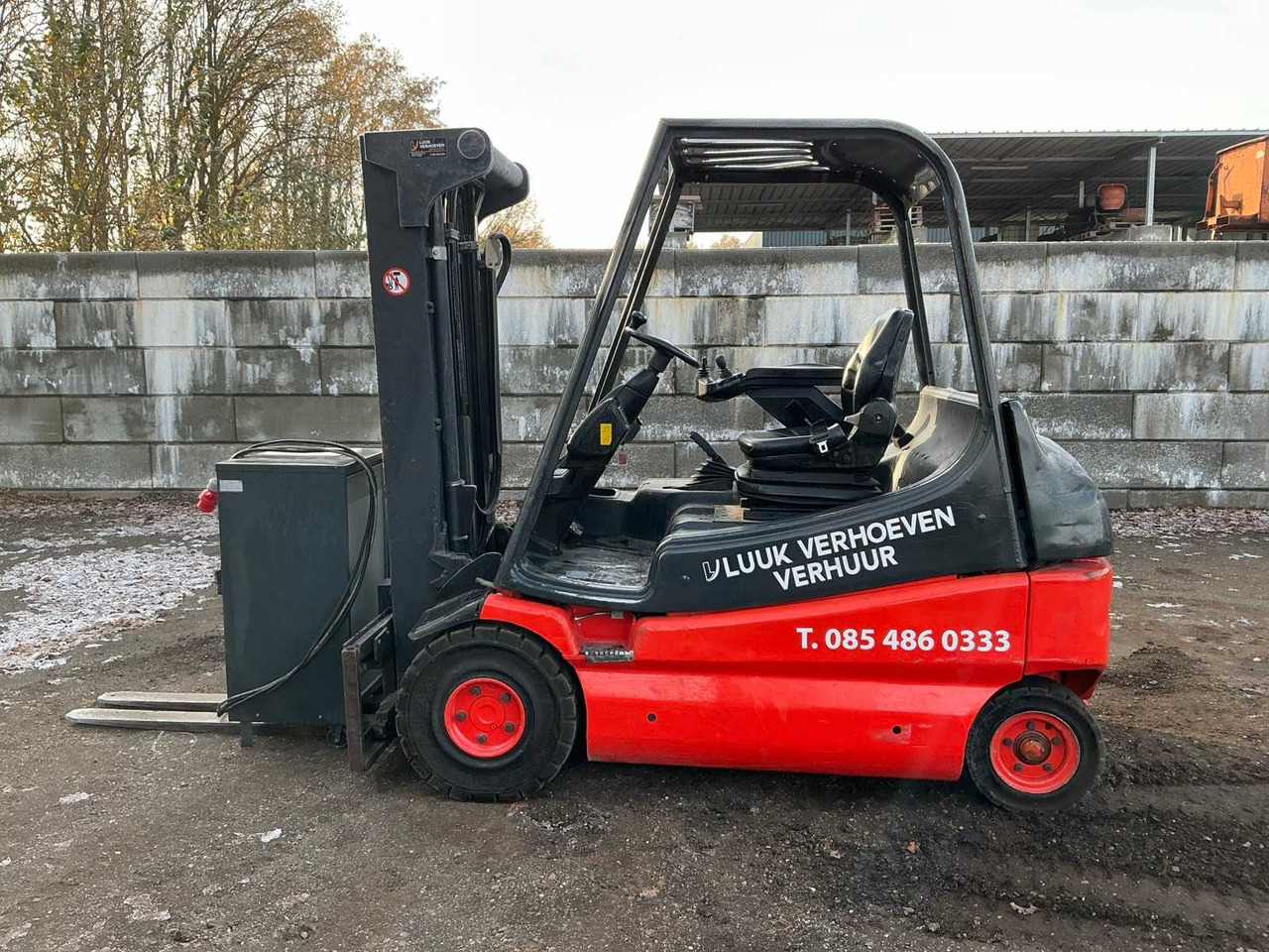 2001 LINDE E25-02 FORKLIFT - رافعة شوكية: صور 2 2001 LINDE E25-02 FORKLIFT - رافعة شوكية: صور 2