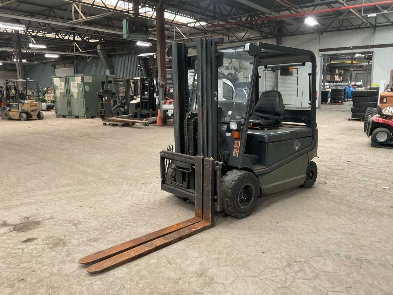 2002 STILL R 60-30 FORKLIFT - رافعة شوكية: صور 1 2002 STILL R 60-30 FORKLIFT - رافعة شوكية: صور 1