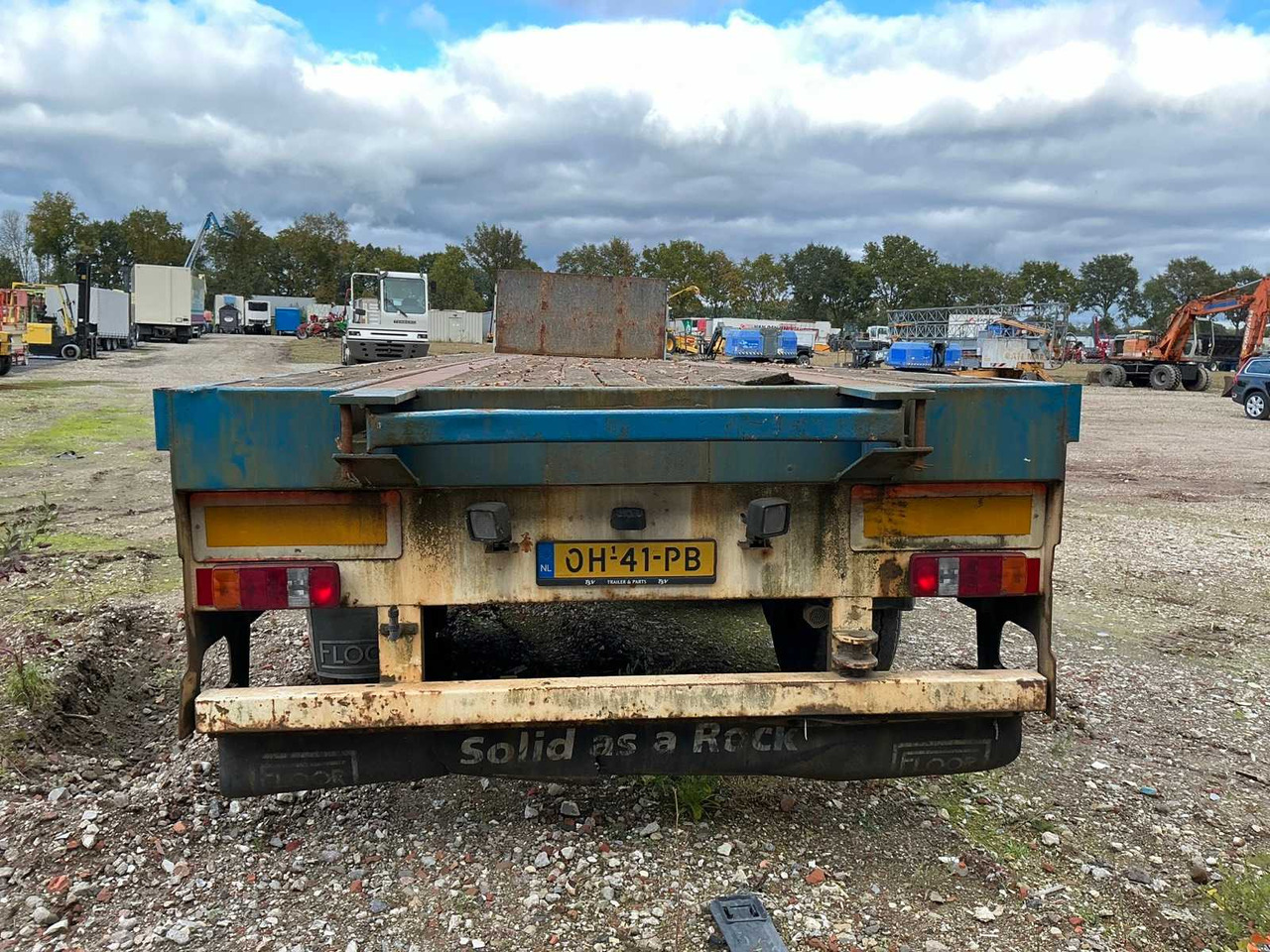 2004 FLOOR FLO-17-30K1 SEMI-TRAILER - نصف مقطورة: صور 5 2004 FLOOR FLO-17-30K1 SEMI-TRAILER - نصف مقطورة: صور 5