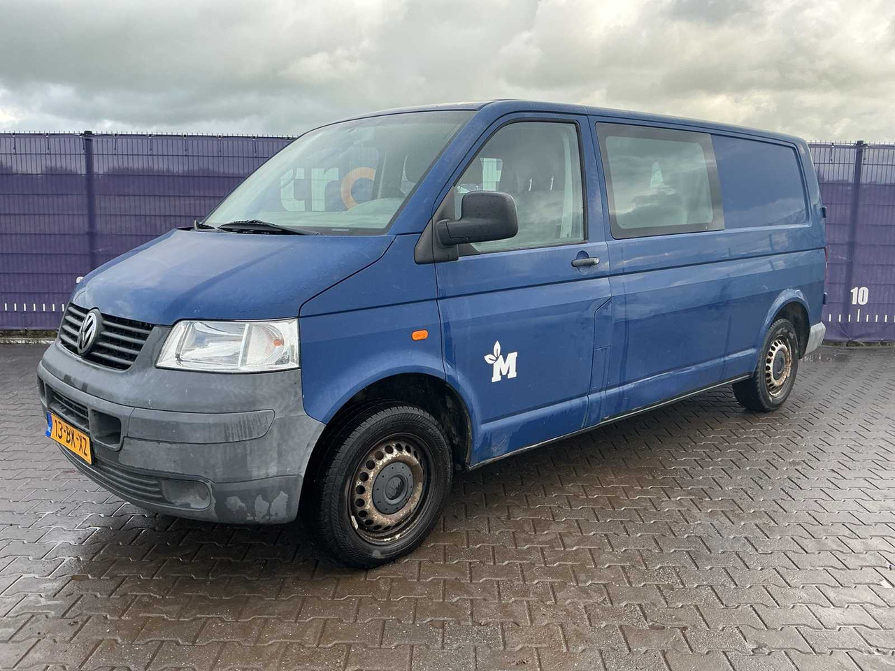 2004 - VOLKSWAGEN - TRANSPORTER - 1.9 TDI 340 - COMMERCIAL VEHICLE - الشاحنات الصغيرة: صور 1 2004 - VOLKSWAGEN - TRANSPORTER - 1.9 TDI 340 - COMMERCIAL VEHICLE - الشاحنات الصغيرة: صور 1
