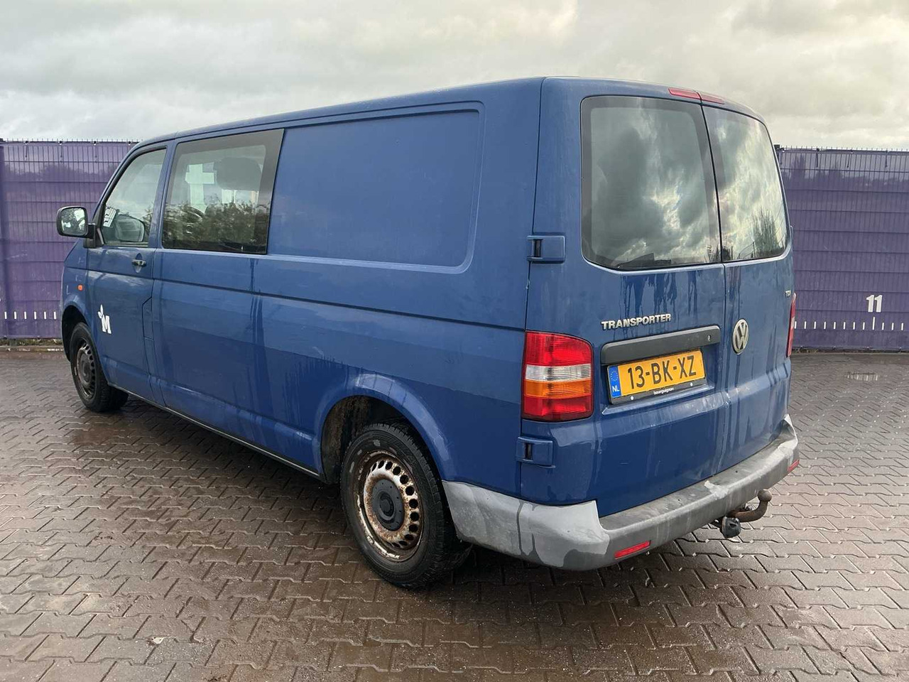 2004 - VOLKSWAGEN - TRANSPORTER - 1.9 TDI 340 - COMMERCIAL VEHICLE - الشاحنات الصغيرة: صور 3 2004 - VOLKSWAGEN - TRANSPORTER - 1.9 TDI 340 - COMMERCIAL VEHICLE - الشاحنات الصغيرة: صور 3
