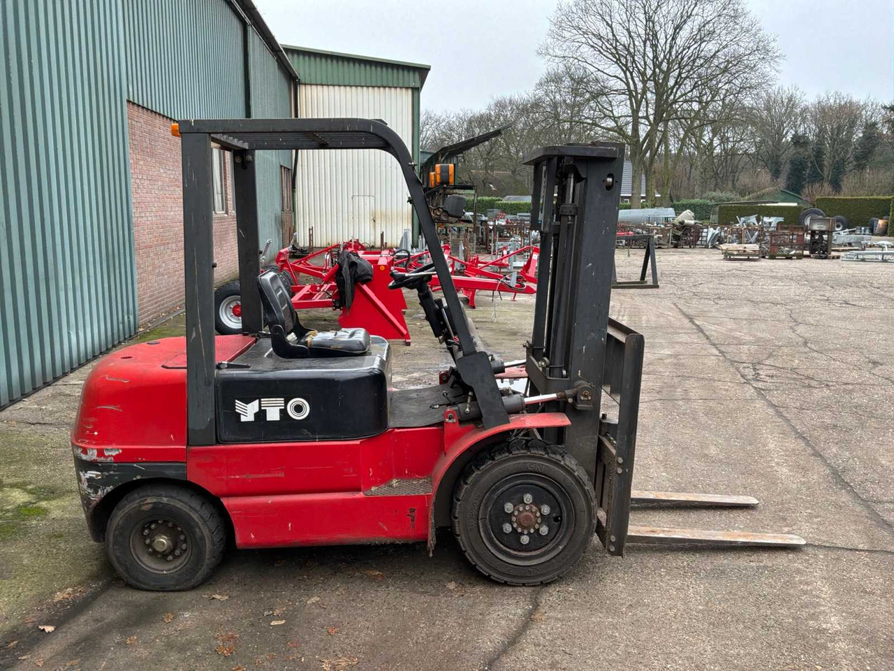 2004 YTO FORKLIFT DIESEL - رافعة شوكية: صور 5 2004 YTO FORKLIFT DIESEL - رافعة شوكية: صور 5