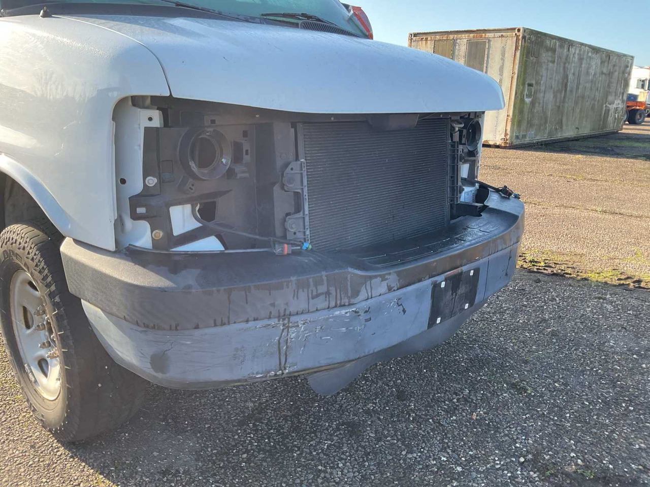 2005 CHEVROLET EXPRESS VAN COMMERCIAL VEHICLE - الشاحنات الصغيرة: صور 4 2005 CHEVROLET EXPRESS VAN COMMERCIAL VEHICLE - الشاحنات الصغيرة: صور 4