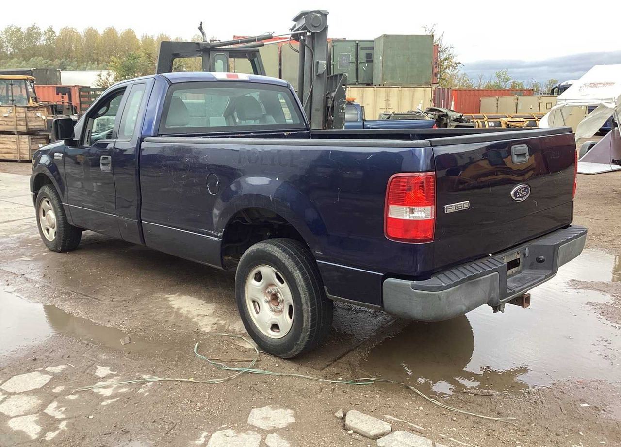 2005 FORD PICKUP F 150 XL COMMERCIAL VEHICLE - الشاحنات الصغيرة: صور 4 2005 FORD PICKUP F 150 XL COMMERCIAL VEHICLE - الشاحنات الصغيرة: صور 4