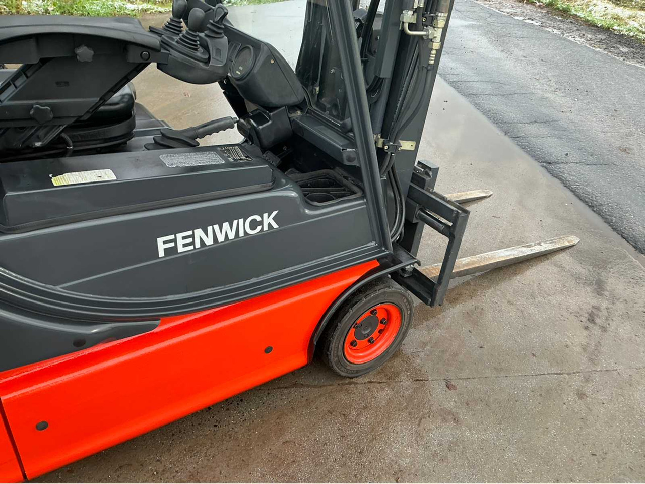 رافعة شوكية 2005 LINDE-FENWICK E16C-02 FORKLIFT: صور 28