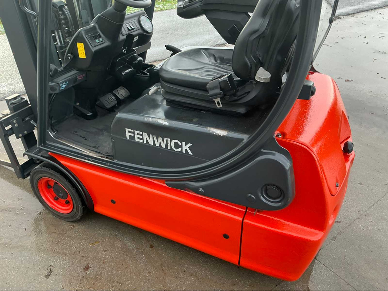 رافعة شوكية 2005 LINDE-FENWICK E16C-02 FORKLIFT: صور 36