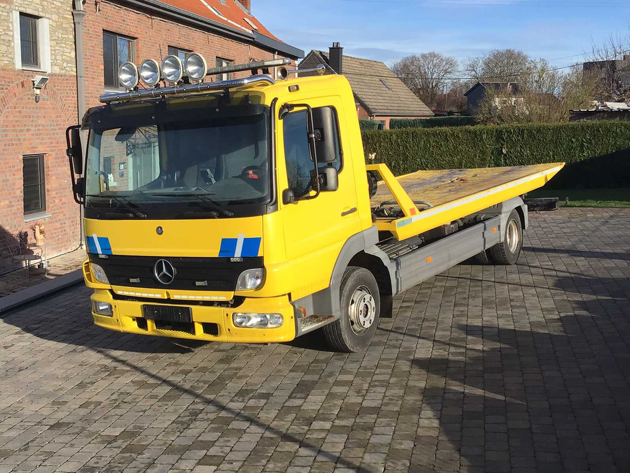 2005 MERCEDES-BENZ 915L TOW TRUCK - شاحنة: صور 3 2005 MERCEDES-BENZ 915L TOW TRUCK - شاحنة: صور 3