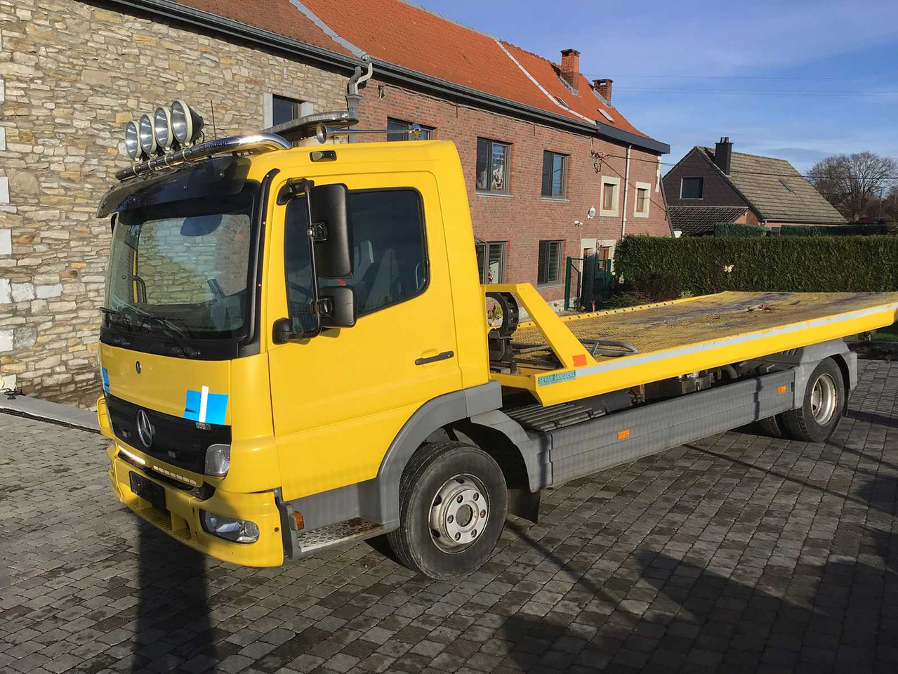 2005 MERCEDES-BENZ 915L TOW TRUCK - شاحنة: صور 4 2005 MERCEDES-BENZ 915L TOW TRUCK - شاحنة: صور 4