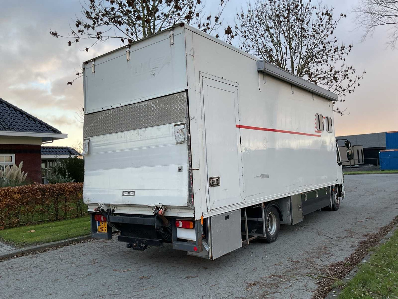 2007 - DAF - LF45 - TRUCK - RACETRUCK - MOTORSPORTTRUCK - شاحنة: صور 4 2007 - DAF - LF45 - TRUCK - RACETRUCK - MOTORSPORTTRUCK - شاحنة: صور 4