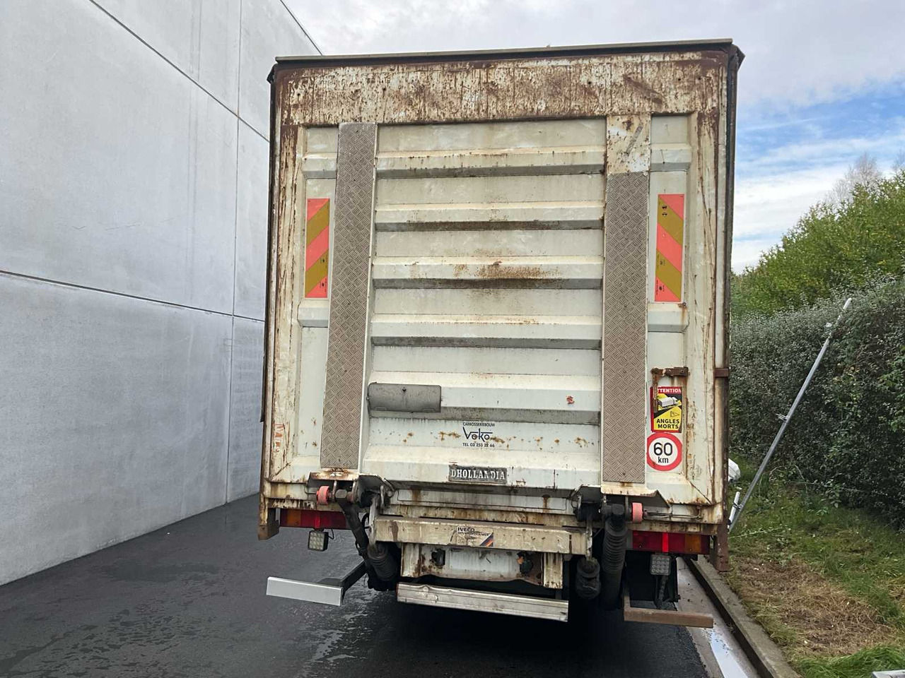 2008 IVECO EUROCARGO 120E22 - CURTAINSIDER & TAILGATE - شاحنة: صور 3 2008 IVECO EUROCARGO 120E22 - CURTAINSIDER & TAILGATE - شاحنة: صور 3