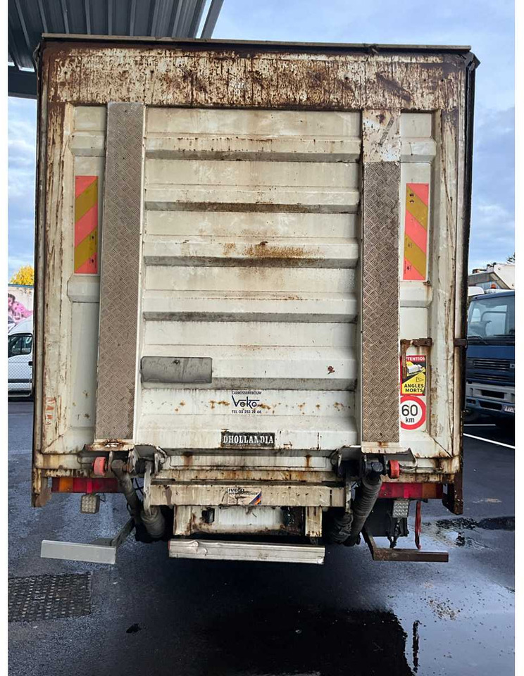 2008 IVECO EUROCARGO 120E22 - HYDRAULIC TAIL LIFT - شاحنة: صور 4 2008 IVECO EUROCARGO 120E22 - HYDRAULIC TAIL LIFT - شاحنة: صور 4