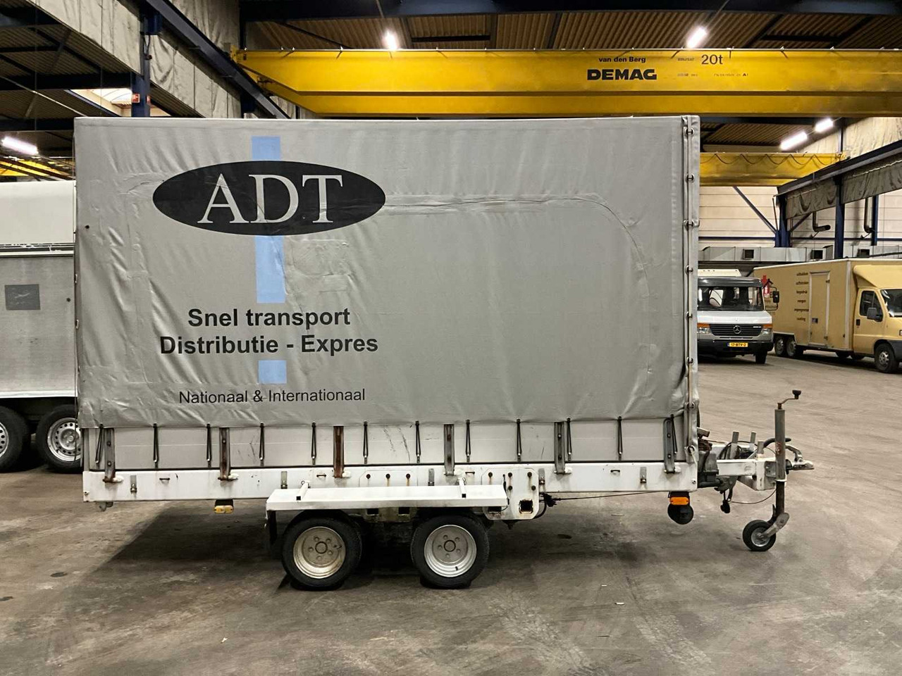 2008 STOCKX A2702 COVERED TRAILER - مقطورة: صور 4 2008 STOCKX A2702 COVERED TRAILER - مقطورة: صور 4