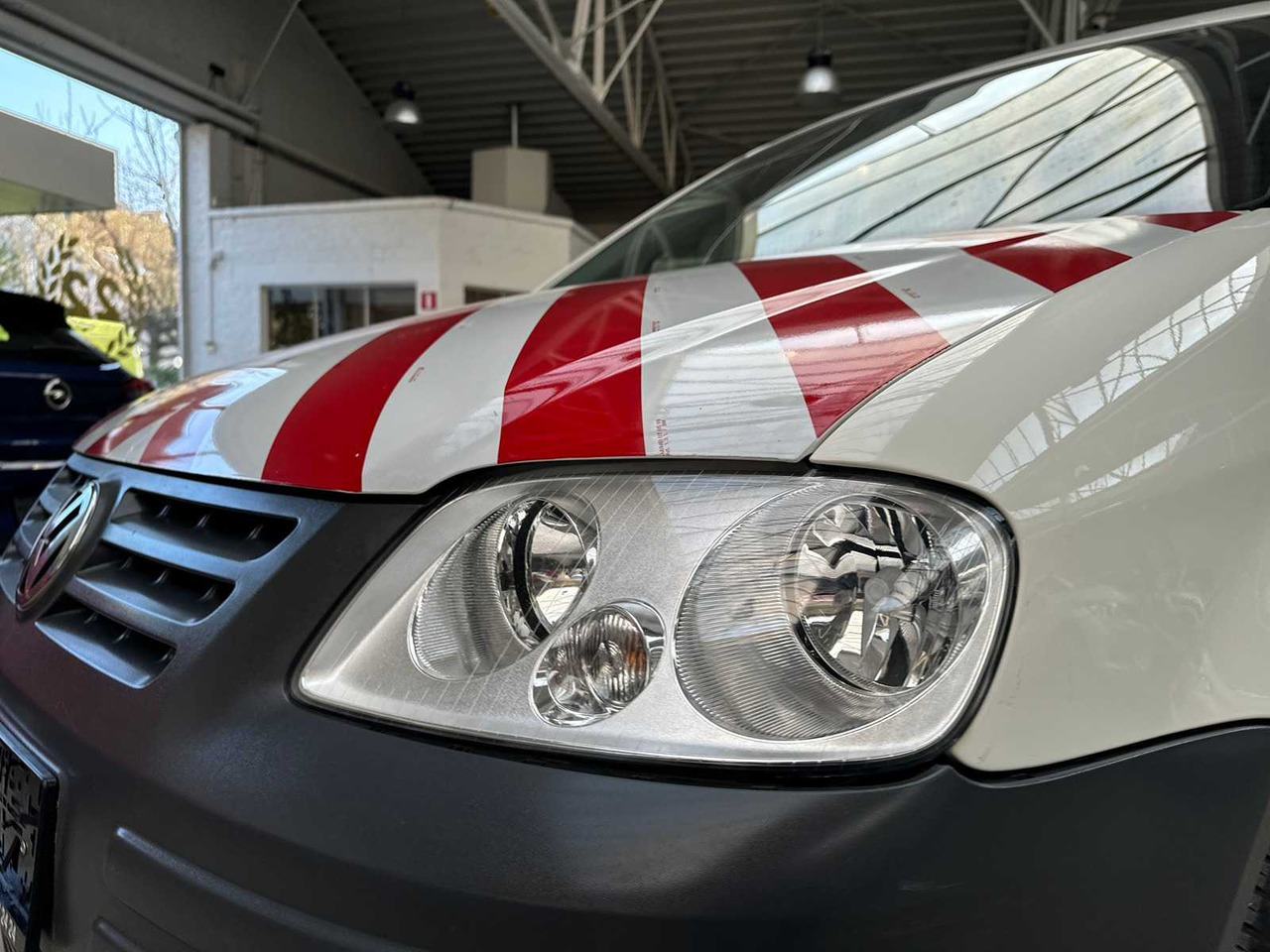 2008 VOLKSWAGEN CADDY 2KN-BDJ - الشاحنات الصغيرة: صور 4 2008 VOLKSWAGEN CADDY 2KN-BDJ - الشاحنات الصغيرة: صور 4