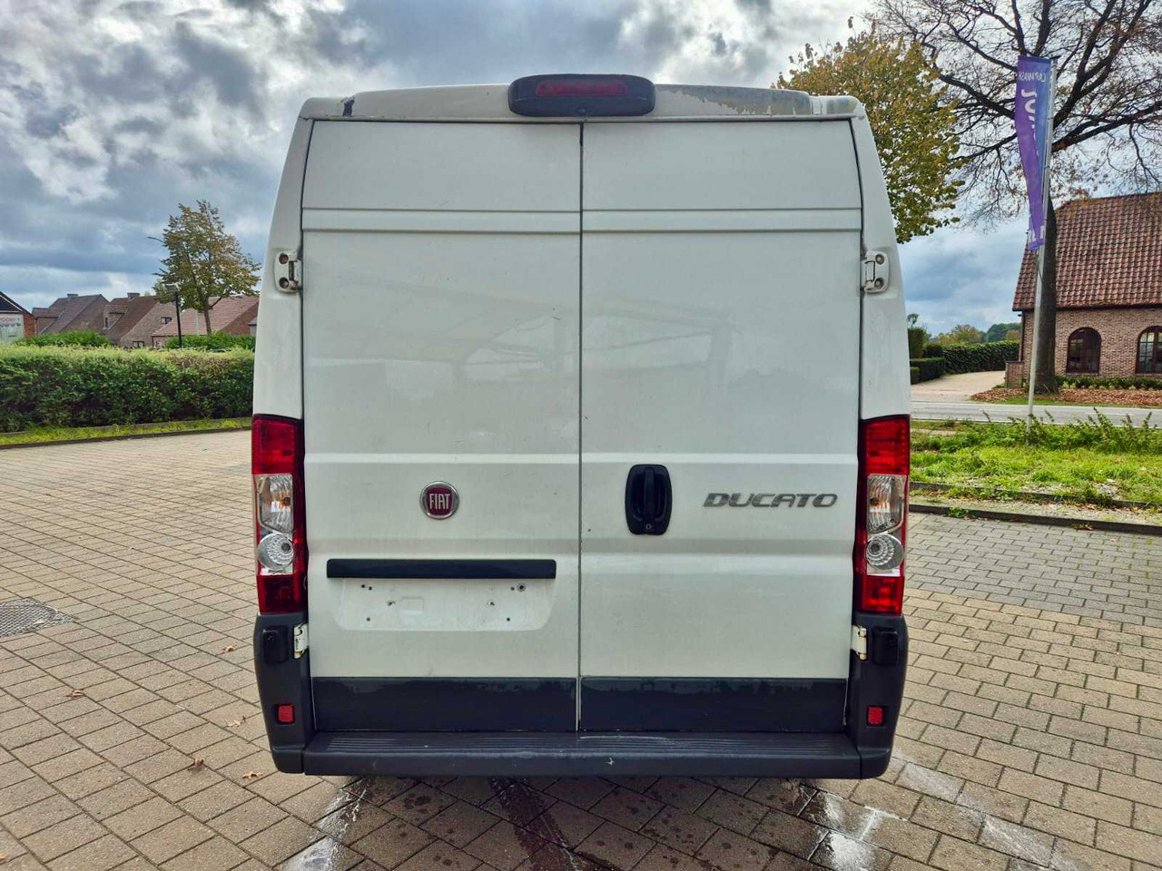 2010 FIAT DUCATO - الشاحنات الصغيرة: صور 5 2010 FIAT DUCATO - الشاحنات الصغيرة: صور 5