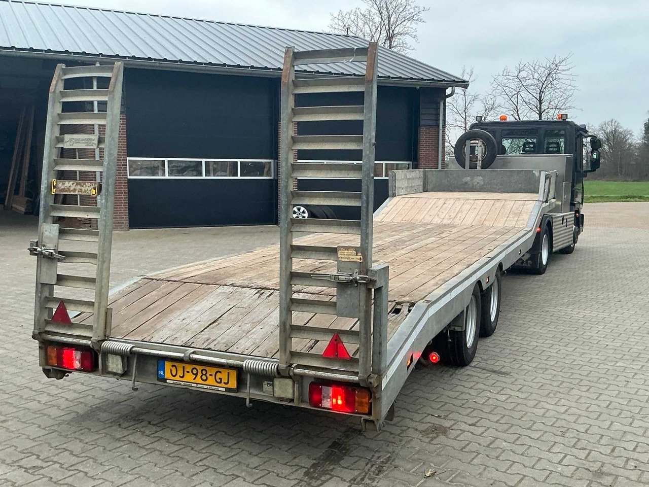 2010 IVECO EUROCARGO ML80E22 TRUCK WITH VELDHUIZEN P31-7A TRAILER 16 TONS - شاحنة: صور 2 2010 IVECO EUROCARGO ML80E22 TRUCK WITH VELDHUIZEN P31-7A TRAILER 16 TONS - شاحنة: صور 2