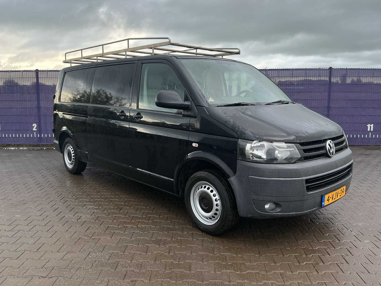 2010 - VOLKSWAGEN - TRANSPORTER - 2.0 TDI L2H1 COM. DC - COMMERCIAL VEHICLE - الشاحنات الصغيرة: صور 2 2010 - VOLKSWAGEN - TRANSPORTER - 2.0 TDI L2H1 COM. DC - COMMERCIAL VEHICLE - الشاحنات الصغيرة: صور 2
