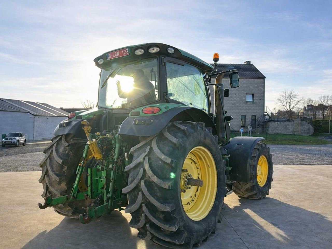 2012 JOHN DEERE 6210R FARM TRACTOR - جرار: صور 2 2012 JOHN DEERE 6210R FARM TRACTOR - جرار: صور 2